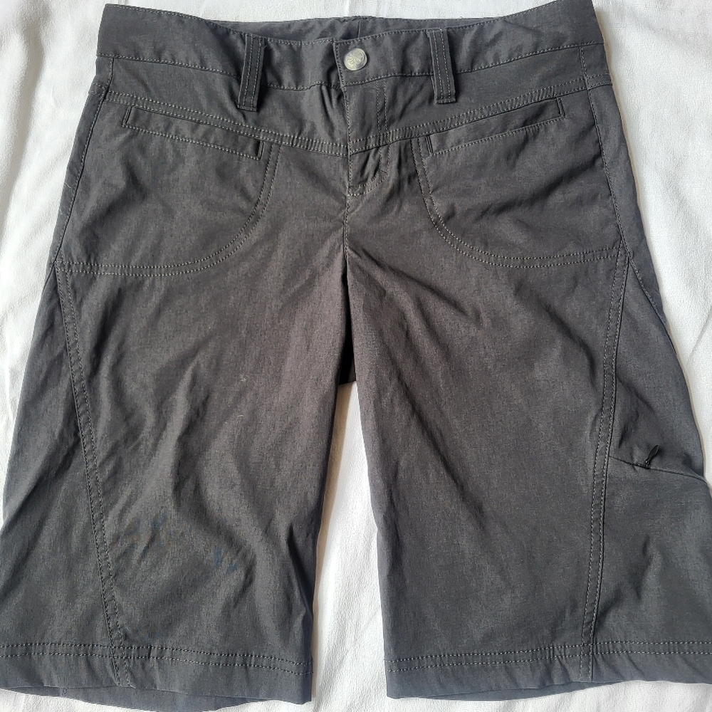 Athleta Shorts Size 4 Dipper Bermuda Hiking Shorts